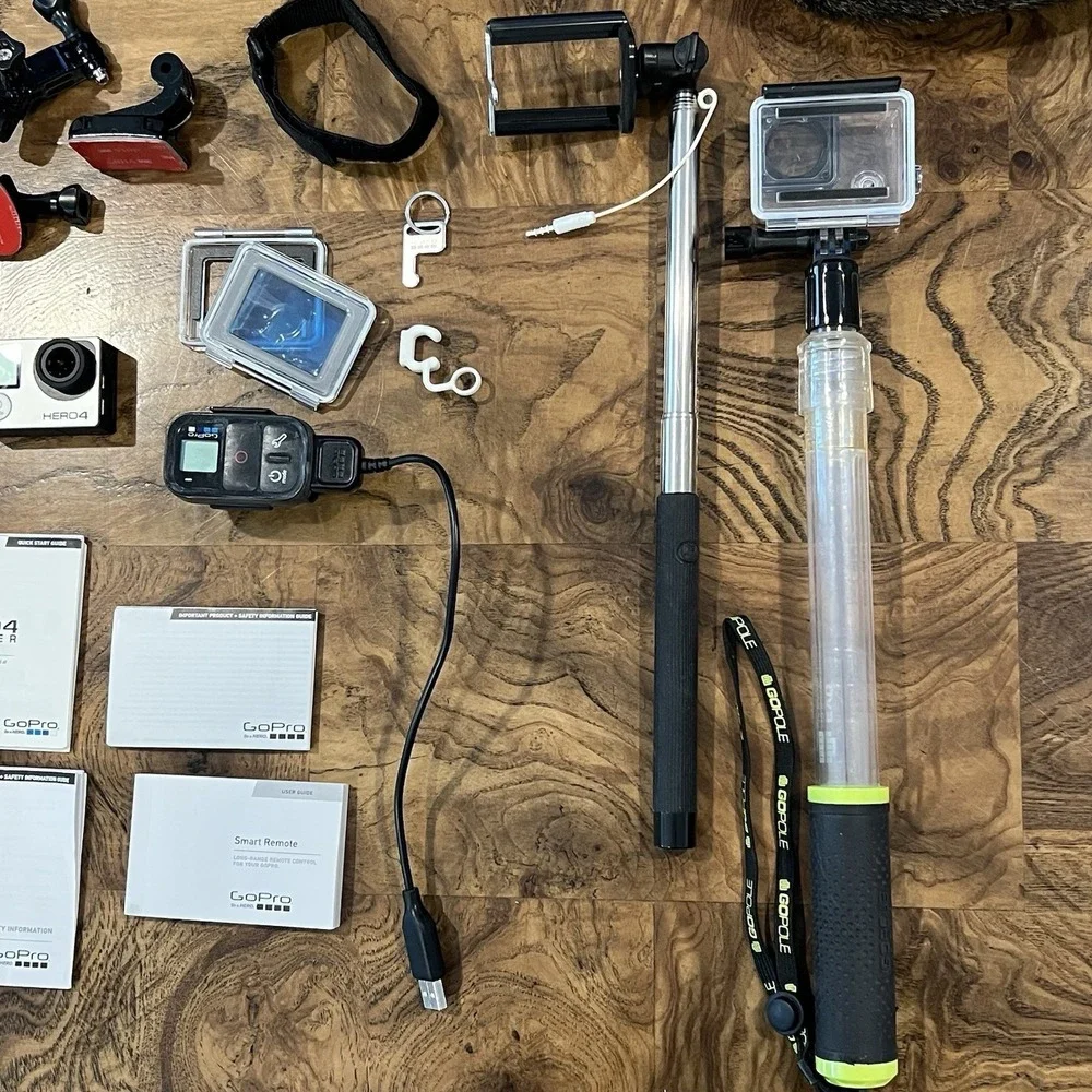 GoPro Hero4 Silver Action Camera Bundle Smart Remote GoPole Mounts